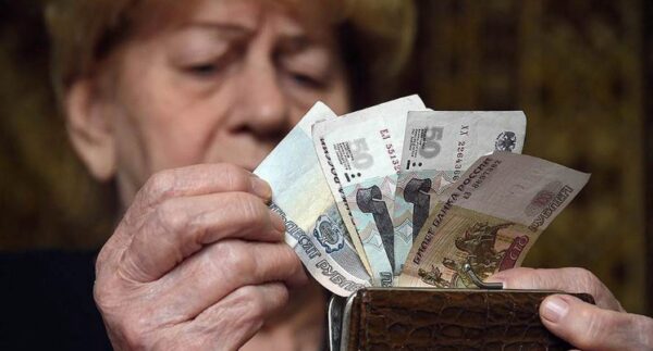 Каким категориям пенсионеров с 1 июля добавили по 3500 рублей