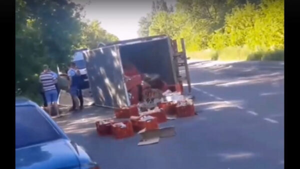«Лоб в лоб»: в жестком ДТП в Липецке пострадала автоледи