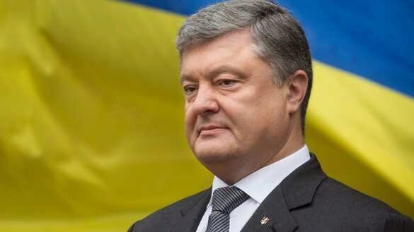 Против пересмотра украинизации: Порошенко собирает акцию под Радой