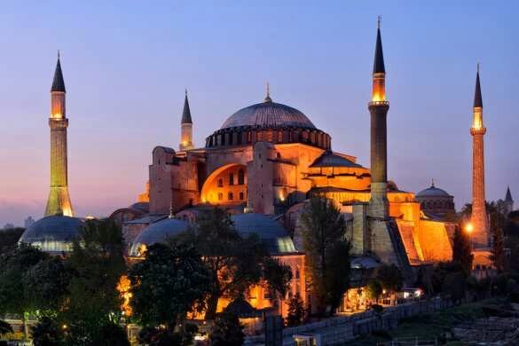Турция отброшена на 6 веков назад: Греция резко отреагировала на ситуацию с собором Святой Софии