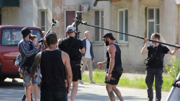 В Липецке продолжают снимать комедийную драму «Родные». Фоторепортаж
