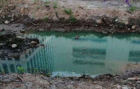 В жидкости, слитой в грунт на месте строительства Юго-Восточной хорды, нашли опасные вещества
