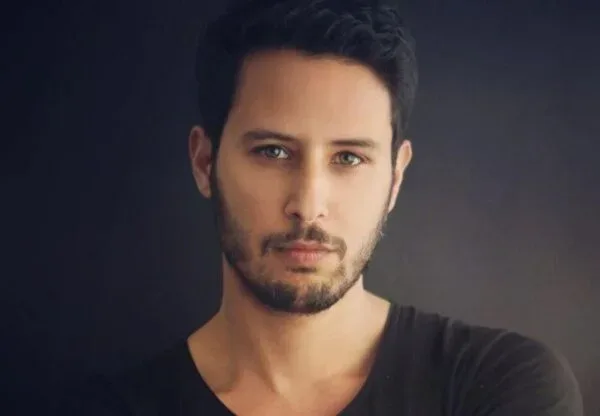 Звезда турецкого сериала «Ранняя пташка» Туан Туналы женится на российской модели