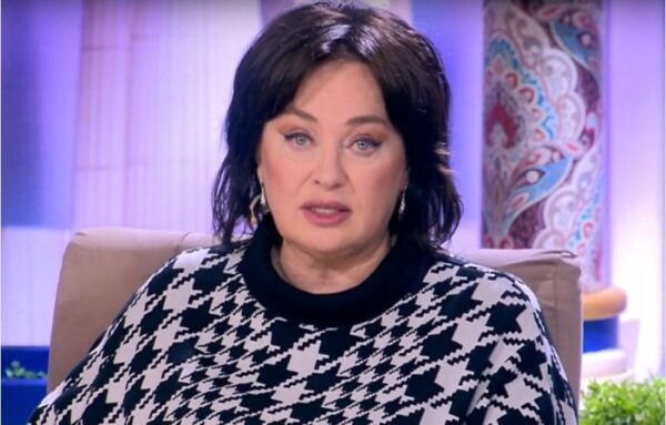 Лариса Гузеева оскорбила раскритиковавшую ее подписчицу
