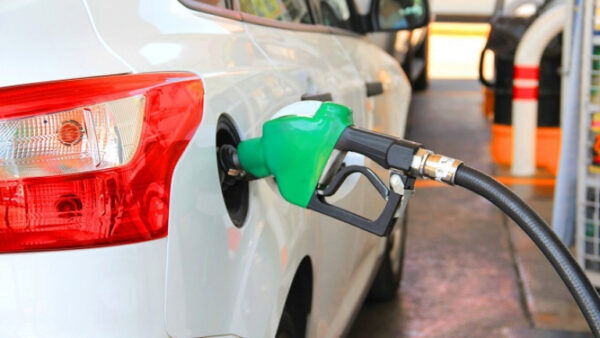 Липчанин на свою зарплату сможет купить 715 литров бензина – исследование
