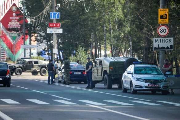 В Минск стягивают военную технику (ФОТО, ВИДЕО)