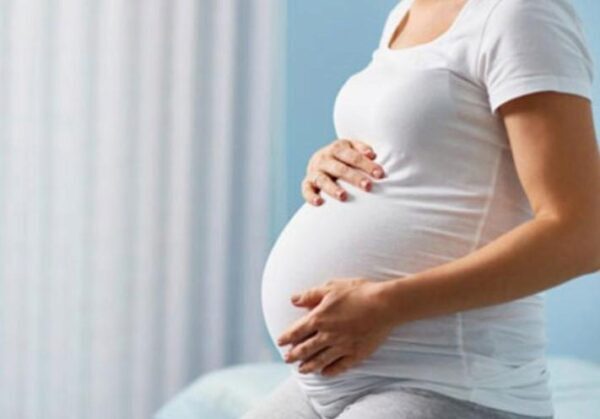 Выплаты и льготы беременным женщинам 2020: что положено и куда обращаться