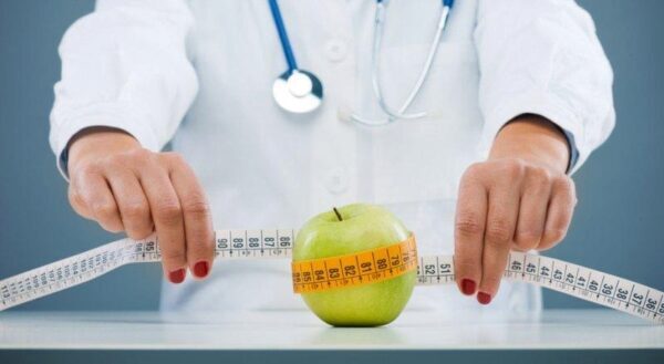 Вырезать желудок: врачи рассказали о самом радикальном методе похудения