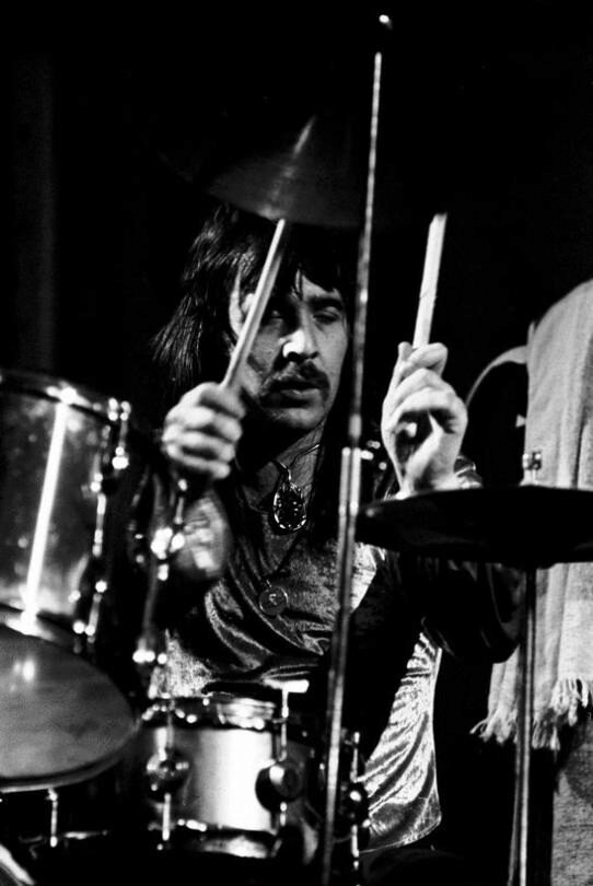 Барабанщик Uriah Heep Ли Керслейк умер в 73 года
