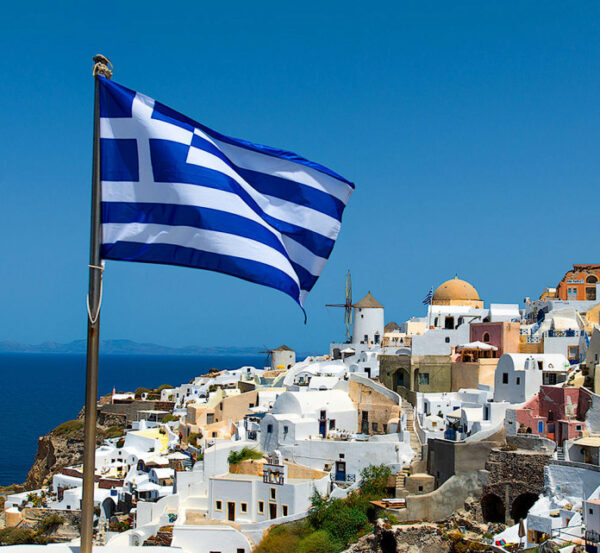 Греция откроет границы для российских туристов