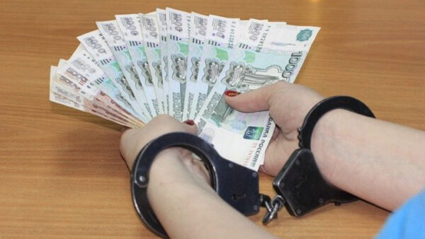 Суд сжалился над сотрудницей военкомата в Липецке: ей назначен штраф 200 тысяч рублей за взятку в 150