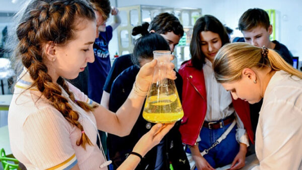 Липецкие школьники поучаствуют в химической программе «Сириуса»