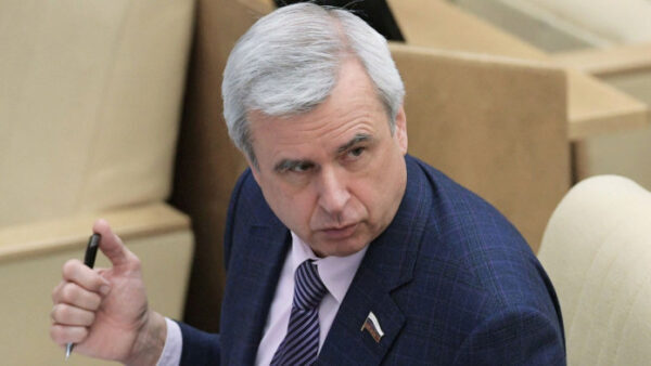 Парламентарий Лысаков распрощается с полномочиями за высказывания в Telegram
