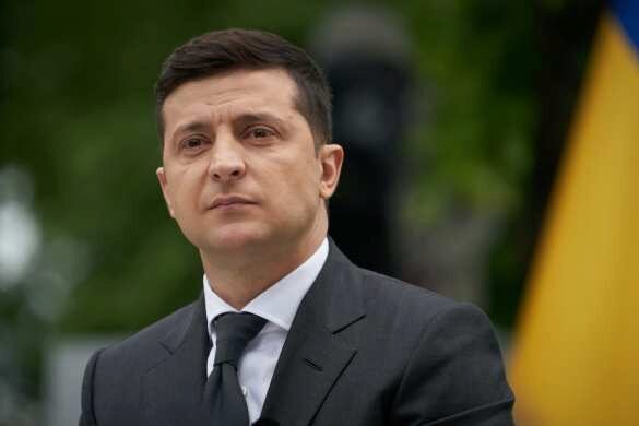 «Продолжим нелёгкое строительство свободной Украины»: что обещает Зеленский в «день достоинства» (ВИДЕО)