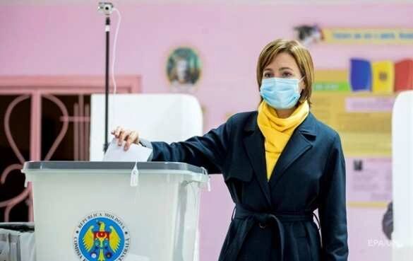 Санду заявила о победе на выборах президента Молдавии