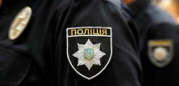 В Киеве депутаты устроили потасовку с полицейскими в сессионном зале (ВИДЕО)