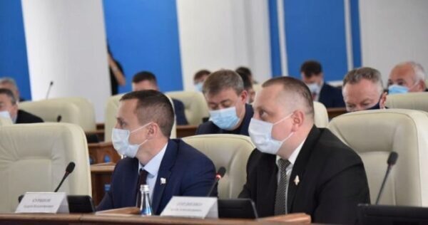 Севастопольские депутаты во второй раз попытаются вернуть себе зарплаты