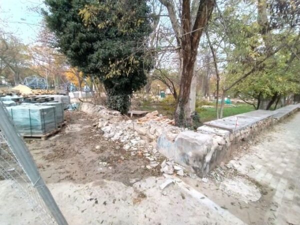 Севастопольский подрядчик не смог завершить реконструкцию парка имени Марии Байды раньше срока