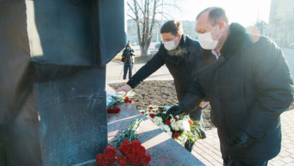 В Липецке почтили память погибших в локальных войнах