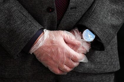 Ученые: Перчатки из шерсти не способны защитить от коронавируса