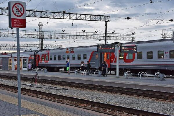 С понедельника Россия возобновит железнодорожное сообщение с Беларусью