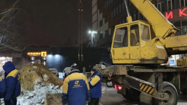 Теплоэнергетики в Липецке отремонтировали порыв трубопровода почти на 9 часов позднее обещанного