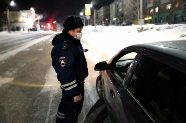 За длинные праздничные выходные на Среднем Урале задержали свыше 250 пьяных водителей