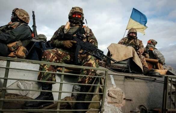 Обострение на линии фронта в ЛНР: Киев засуетился и нагнал специалистов