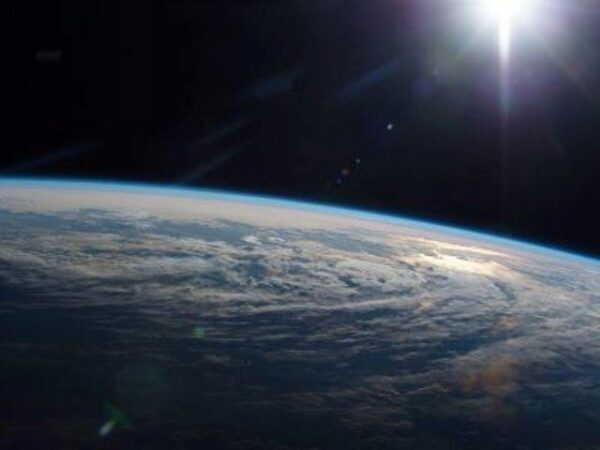 Роскосмос запускает телеканал с прямыми включениями с орбиты Земли