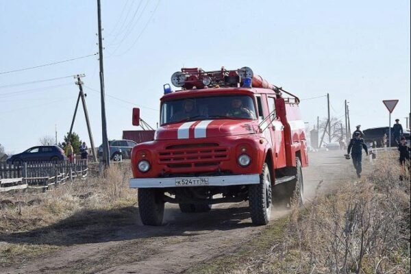 Особый противопожарный режим начал действовать на всей территории Свердловской области