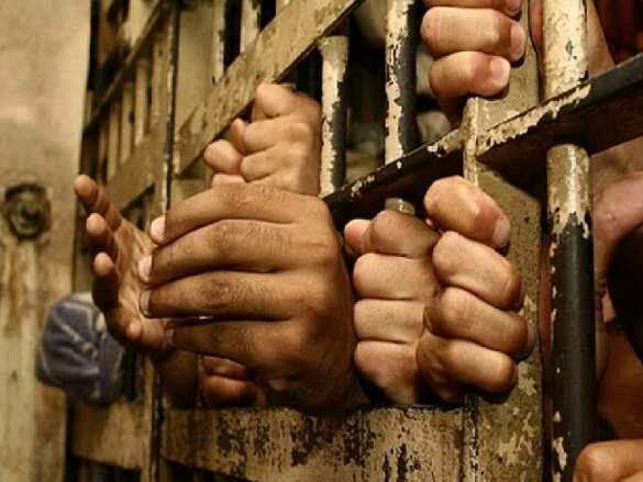 Индийские заключённые отказываются выходить на свободу