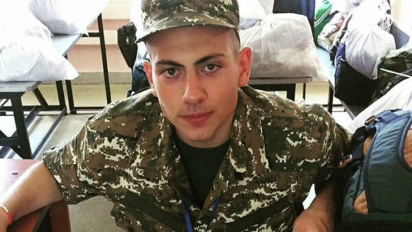 Пашинян готов отдать сына в обмен на армянских военнопленных
