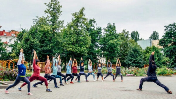 В Липецке день йоги отметят 108 кругами Сурья Намаскар
