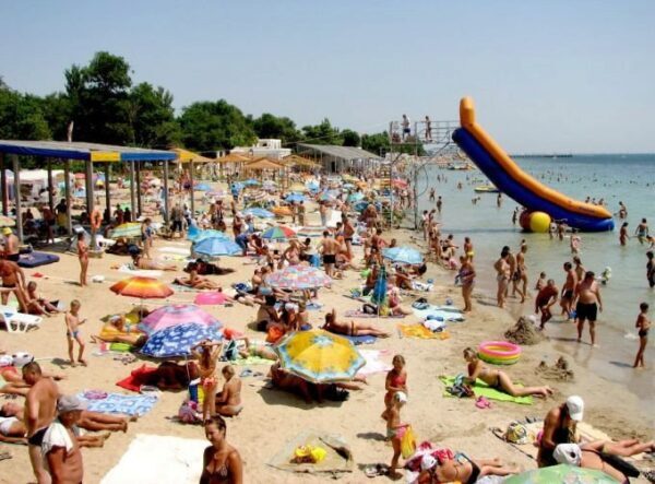 В среднесрочной перспективе Турция не сможет заменить черноморские курорты России