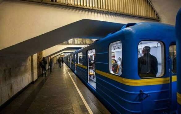Завидуй, Россия! Мощная «реформа» киевского метро (ФОТО)