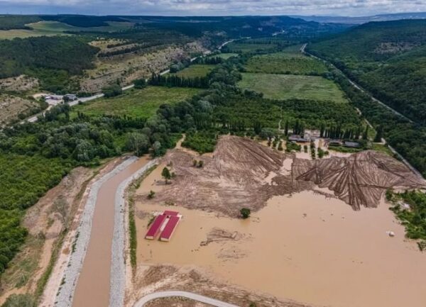 Бельбекский водозабор сдержал напор вышедшей из берегов реки