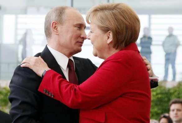 Меркель приедет к Путину до визита на Украину