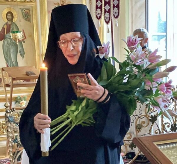 Народная актриса Екатерина Васильева приняла монашеский постриг