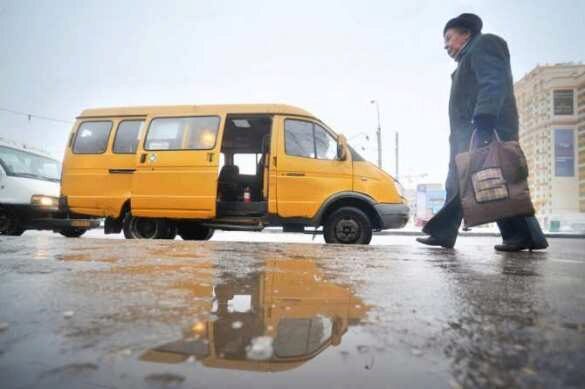 «Совершил ошибку, извиняюсь»: Водители автобусов в Хабаровске высадили пассажиров из-за намаза (ВИДЕО)