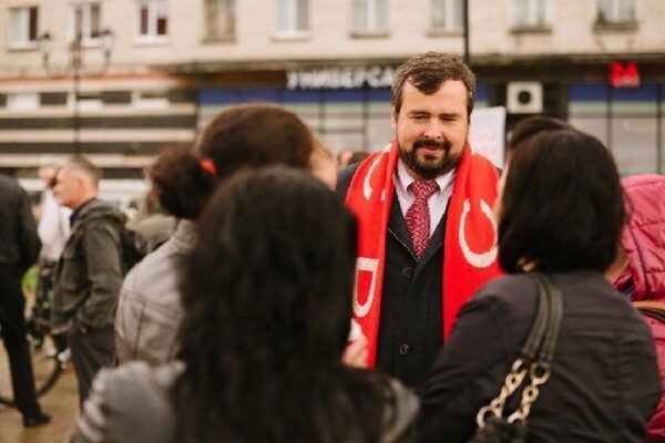 Суд Петербурга счел законным использование логотипов соцсетей в предвыборной агитации