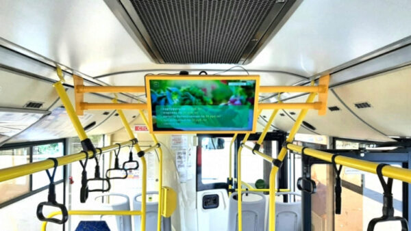В липецких автобусах стали показывать новости