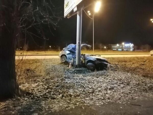 Девушка и молодой человек погибли в страшном ДТП в Нижнем Тагиле