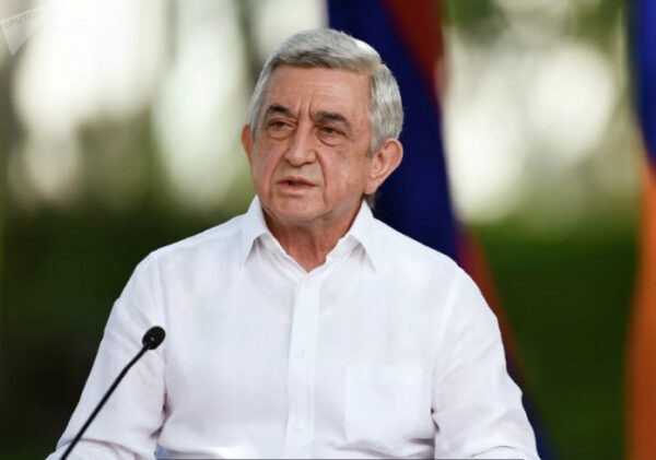 Экс-президента Армении Саргсяна обвинили в получении особо крупной взятки