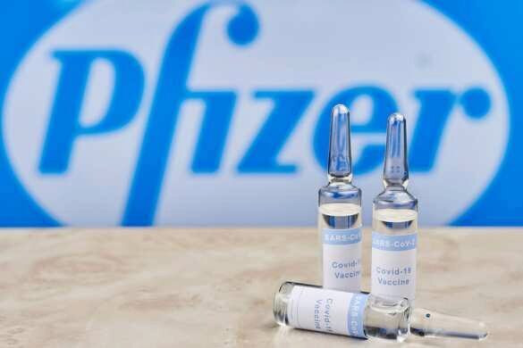 Pfizer будет испытывать новый препарат от к-вируса на россиянах