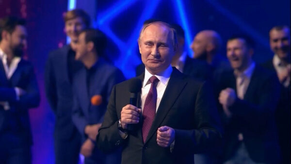 Путин обратился к участникам юбилейного вечера КВН