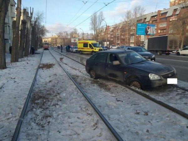 В Екатеринбурге вынесли приговор в отношении водителя, насмерть сбившего мужчину с ребенком