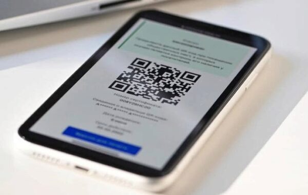 Политолог Орлов подверг критике работу Беглова на фоне бойкота QR-кодов в Петербурге