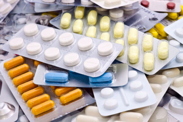 Около 800 наименований лекарств привезут в аптеки Ставрополья