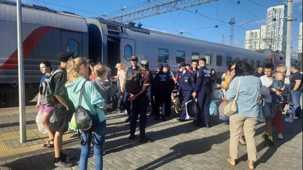 В Екатеринбург прибыла очередная группа беженцев с Донбасса