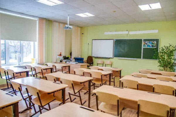 В Ставрополе у родителей выведывают, чем занимаются экс-ученики школ